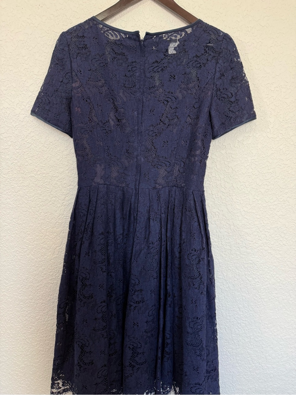 Vintage Nipon Boutique  Lace Fit & Flare Dress | Navy Blue | Romantic | Size 4‎ - Picture 7 of 13